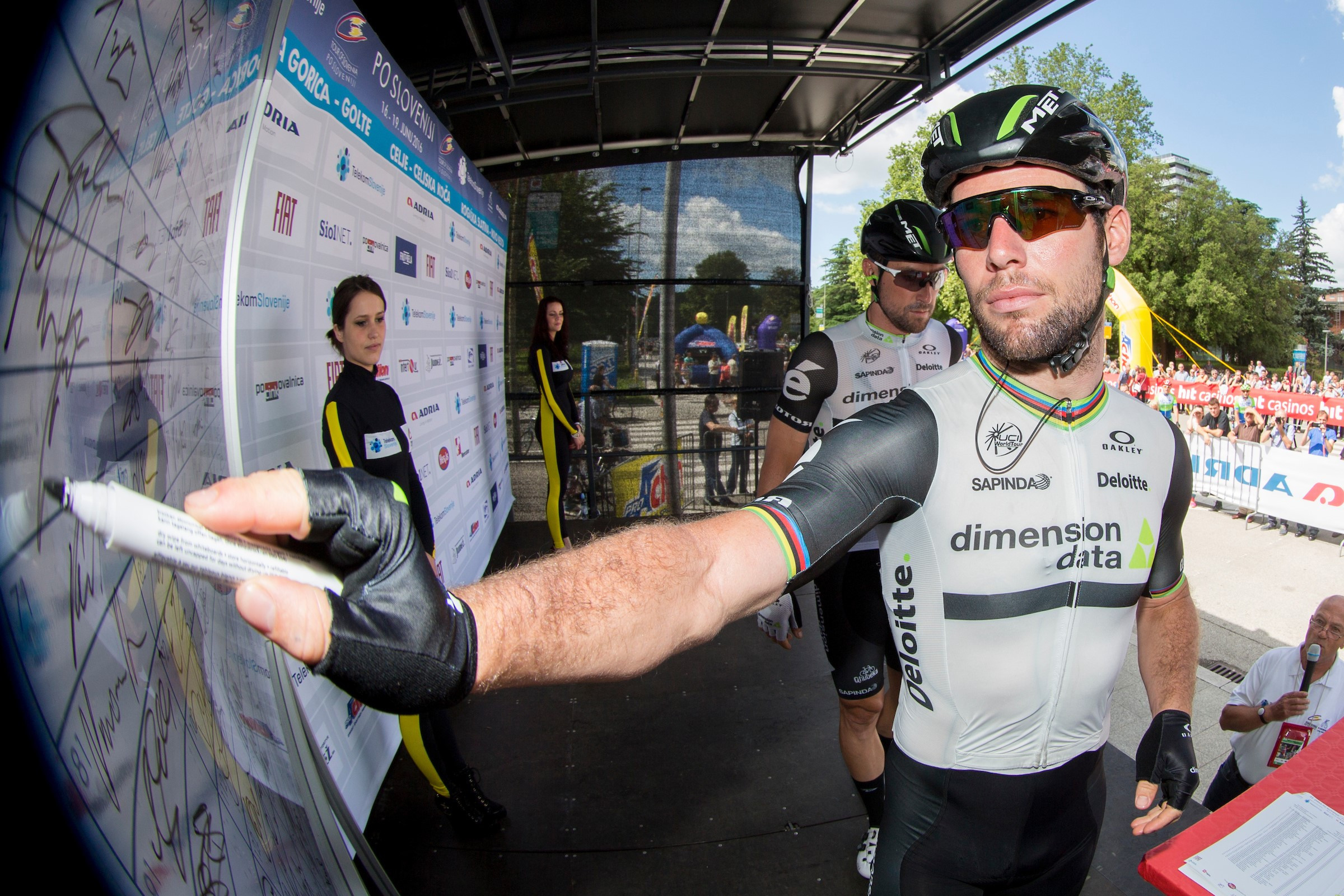 V Slovenijo se vrača njegovo veličanstvo - Mark Cavendish