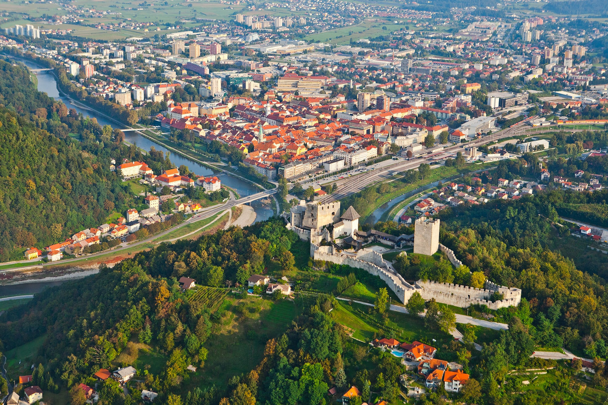Tretja etapa v objemu veličastne celjske zgodovine